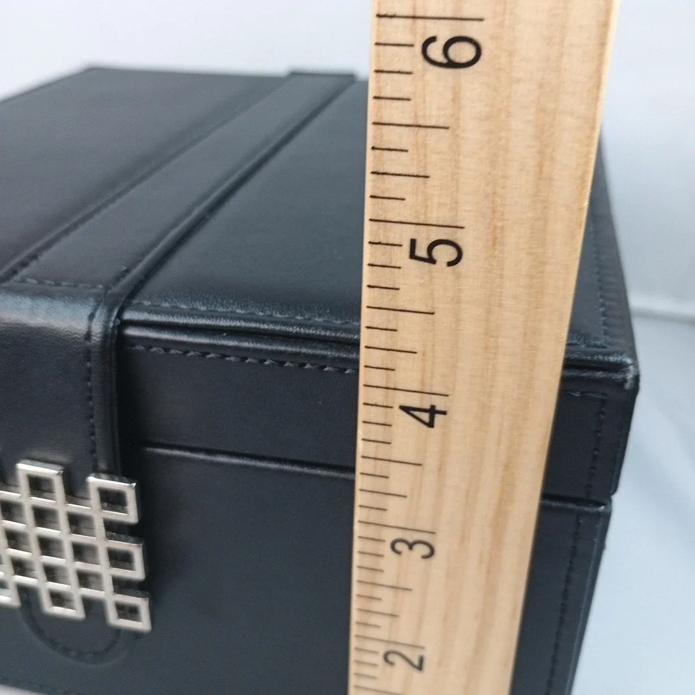 Glenor Co Bracelet Jewelry Box with 2 Removable Rolls Holder stores Bracelets